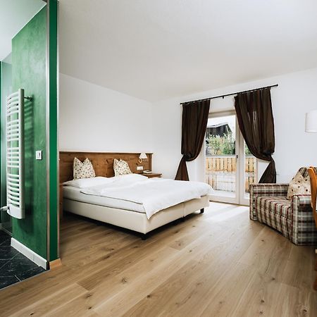 Gourmet - Boutique Hotel Tanzer Пфальцен Экстерьер фото